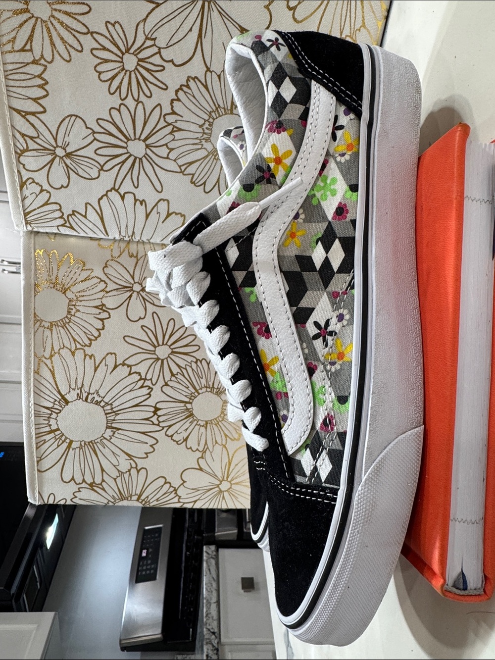 Van Old Skool Unisex Floral Geo Skate Shoe - Black/White with Multicolor Accents